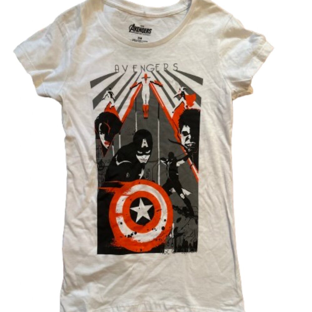 New Small Womens Marvel Avengers Graphic TShirt Top White Captain America Red